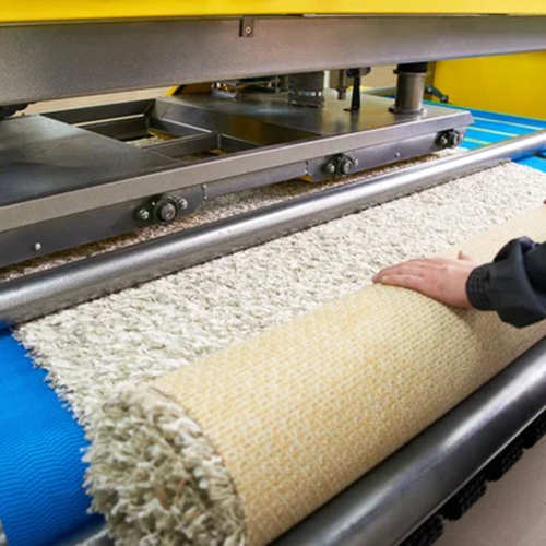 - Univers Nettoyage et Pressing