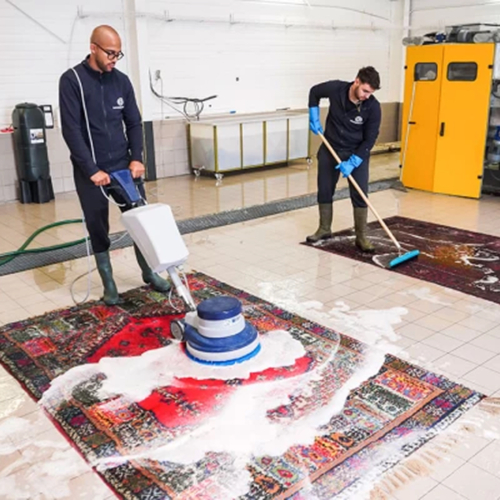 - Univers Nettoyage et Pressing